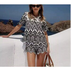 Zara Woman CONTRAST EMBROIDERED SHIRT Blouse S M NWT Black Ecru White 2731/088
